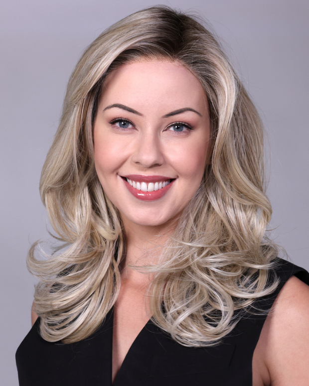 Brooklyn CT-1038, By BELLE TRESS WIGS
