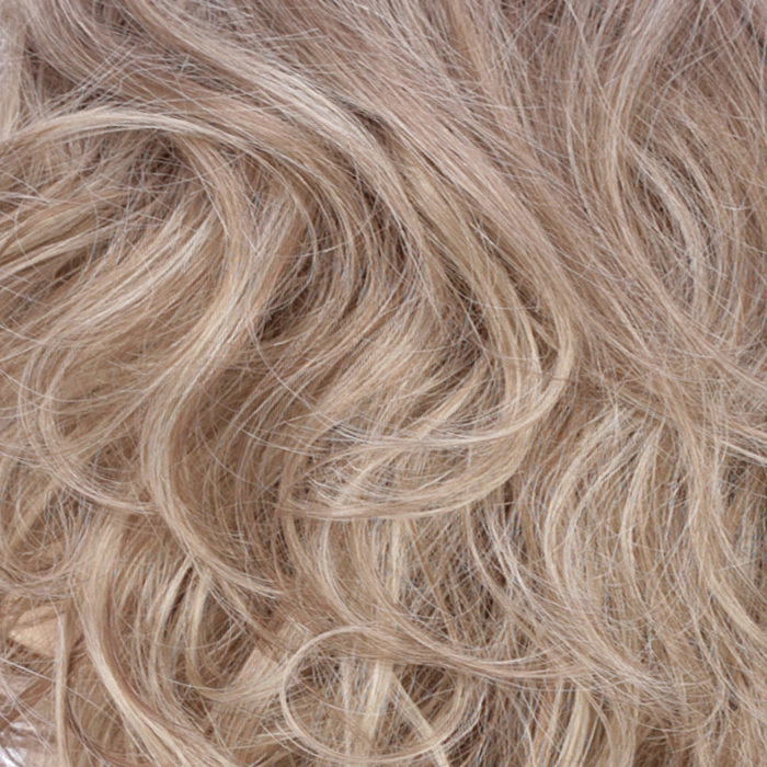 R18/22 - Light Golden Blonde with a Slight Ash Blonde Blend