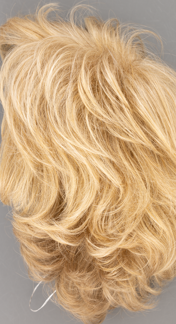 G20+ Wheat Mist - Very Light Blonde with a slightly darker Blonde nape (C)