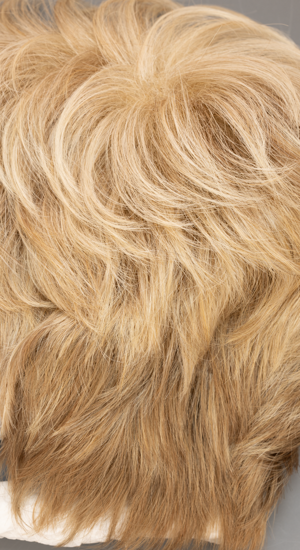 G16+ Honey Mist - Light Golden Blonde with a Light Pecan  with a Dark Blonde Nape